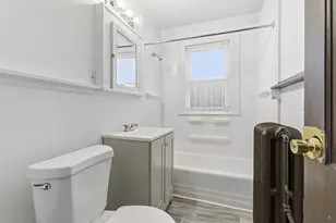 758 Reaney Ave, Saint Paul, MN 55106 - Photo 15