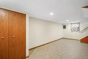 520 10th St, Red Wing, MN 55066 - Photo 25