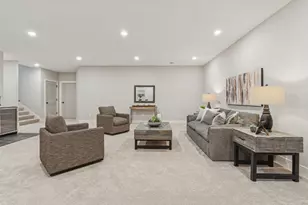 5821 Ashcroft Ave, Edina, MN 55424 - Photo 49