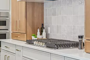 5821 Ashcroft Ave, Edina, MN 55424 - Photo 15