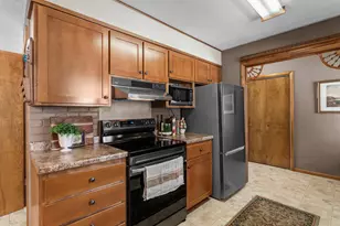 112 Elbert Dr, Rice Lake, WI 54868 - Photo 7