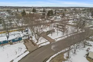 112 Elbert Dr, Rice Lake, WI 54868 - Photo 3