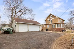 526 8th St E, Glencoe, MN 55336 - Photo 27