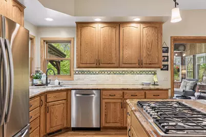 75 Wildridge Road, Mahtomedi, MN 55115 - Photo 25
