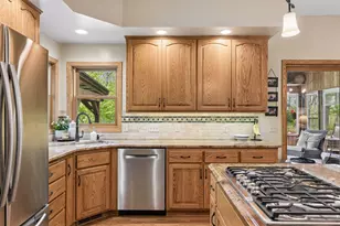 75 Wildridge Rd, Mahtomedi, MN 55115 - Photo 25