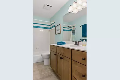 75 Wildridge Road, Mahtomedi, MN 55115 - Photo 35
