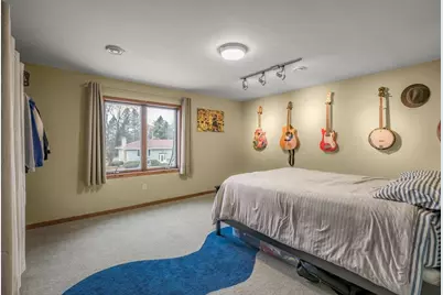 6329 Halifax Avenue S, Edina, MN 55424 - Photo 13