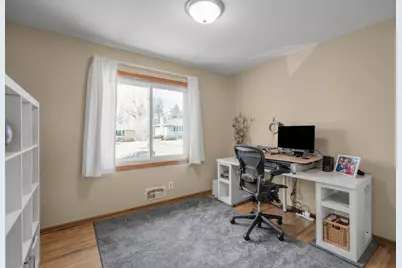 6329 Halifax Avenue S, Edina, MN 55424 - Photo 11