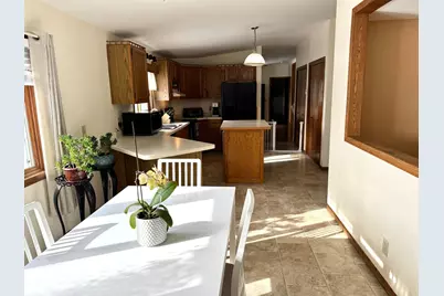 103 8th Street SW, Roseau, MN 56751 - Photo 3