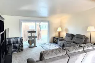 103 8th St SW, Roseau, MN 56751 - Photo 9