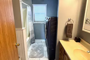 103 8th St SW, Roseau, MN 56751 - Photo 7