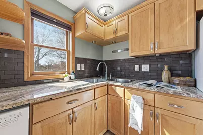 307 Walnut Street #5, Saint Paul, MN 55102 - Photo 17