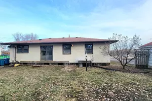 2078 Diffley Rd, Eagan, MN 55122 - Photo 3