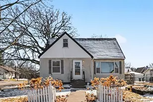 2016 Sherwood Ave, Saint Paul, MN 55119 - Photo 1