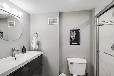 2016 Sherwood Avenue, Saint Paul, MN 55119 - Photo 17