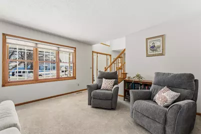 2227 Viola Heights Drive NE, Rochester, MN 55906 - Photo 3