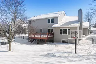 2227 Viola Heights Dr NE, Rochester, MN 55906 - Photo 43