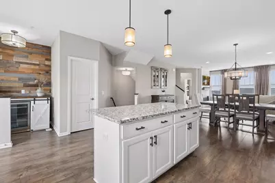 15452 Eames Way, Apple Valley, MN 55124 - Photo 9