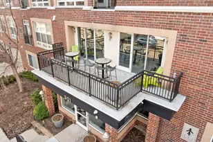 301 Oak Grove St, Minneapolis, MN 55403 - Photo 49