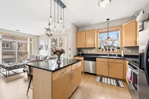 301 Oak Grove St, Minneapolis, MN 55403 - Photo 13