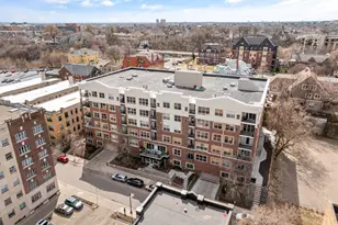 301 Oak Grove St, Minneapolis, MN 55403 - Photo 51