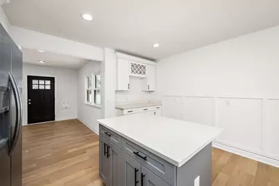 1756 Saunders Avenue, Saint Paul, MN 55116 - Photo 9