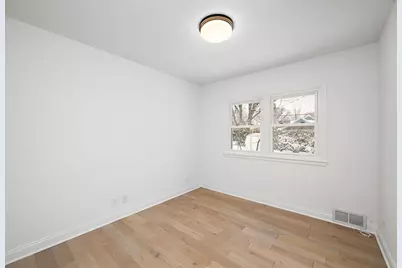 1756 Saunders Avenue, Saint Paul, MN 55116 - Photo 15