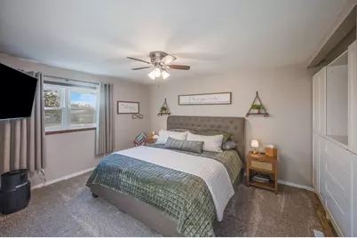 311 N Manyaska Street, Sherburn, MN 56171 - Photo 11