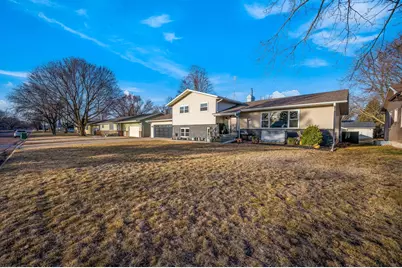 311 N Manyaska Street, Sherburn, MN 56171 - Photo 31