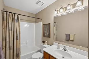 16362 Harmony Path, Lakeville, MN 55044 - Photo 35