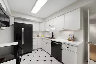 3030 St Albans Mill Rd, Minnetonka, MN 55305 - Photo 17