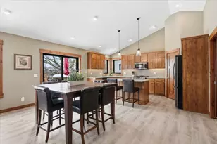 265 Vista Cir, River Falls, WI 54022 - Photo 11