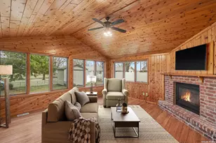 207 Inner Dr, Montgomery, MN 56069 - Photo 5