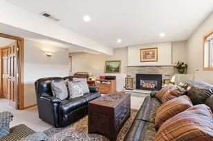 4835 Lakeview Dr, Shoreview, MN 55126 - Photo 21