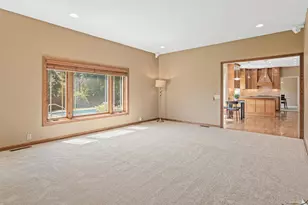1310 Woodcrest Ave, Shoreview, MN 55126 - Photo 19