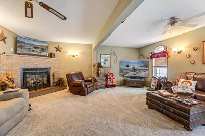 244 Edgeview Drive, Rollingstone, MN 55969 - Photo 11