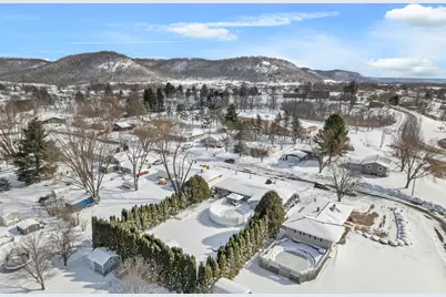 244 Edgeview Drive, Rollingstone, MN 55969 - Photo 23