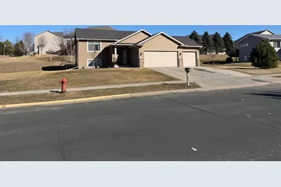 831 20th Avenue SE, Pine Island, MN 55963 - Photo 1