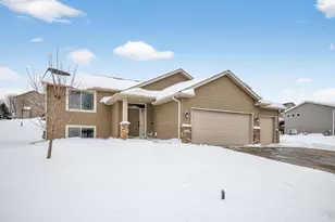 831 20 Ave SE, Pine Island, MN 55963 - Photo 3