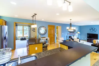 648 Welland Court, Eagan, MN 55123 - Photo 15