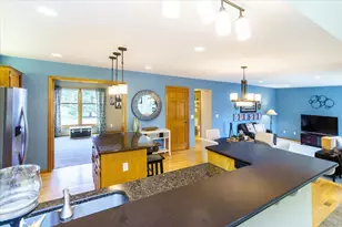 648 Welland Ct, Eagan, MN 55123 - Photo 15