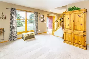 648 Welland Ct, Eagan, MN 55123 - Photo 7