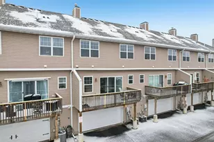 2821 Arona St, Roseville, MN 55113 - Photo 47