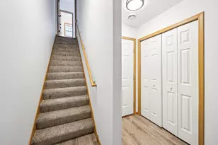 2821 Arona St, Roseville, MN 55113 - Photo 19