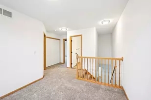 2821 Arona St, Roseville, MN 55113 - Photo 23