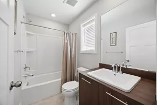 7225 Dora Dr, Lino Lakes, MN 55038 - Photo 11