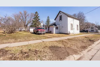1102 1st Avenue NW, Faribault, MN 55021 - Photo 3