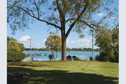 2040 N Shore Drive, Wayzata, MN 55391 - Photo 23