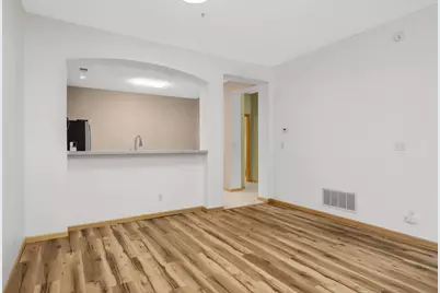 8517 Forestview Lane N, Maple Grove, MN 55369 - Photo 9