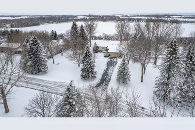 517 N Woodland Drive, Fergus Falls, MN 56537 - Photo 1